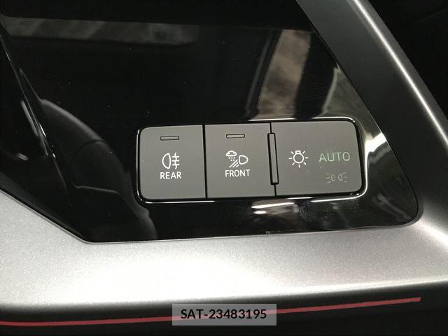 Audi A3 2025-08 7782674-17