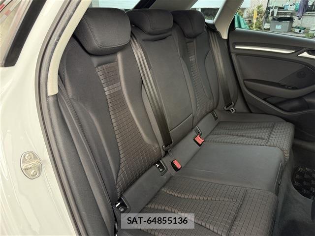 Audi A3 2014-03 7875332-14