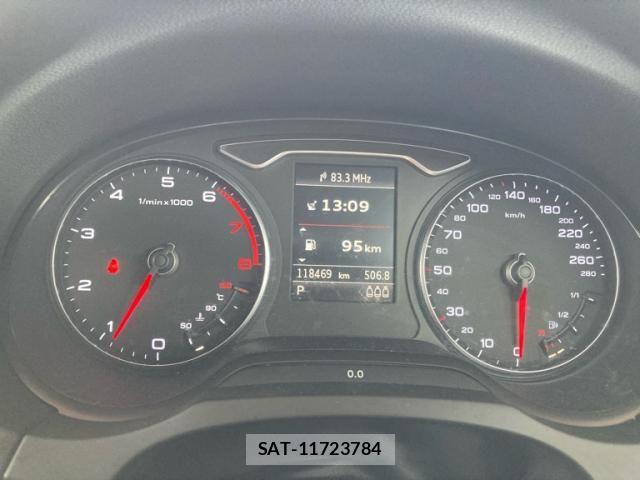 Audi A3 2015-07 7902253-14