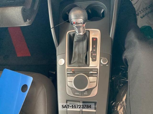 Audi A3 2015-07 7902253-18