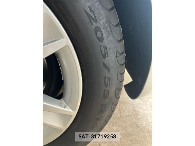 Audi A3 2012-06 7902254-10