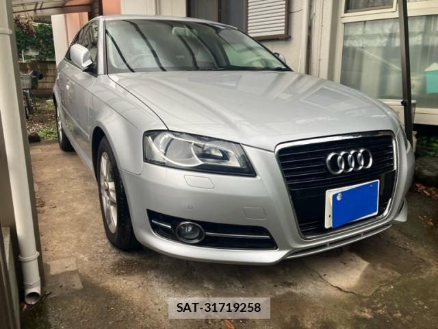 Audi A3 2012-06 7902254-3