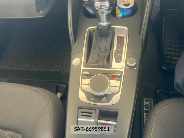 Audi A3 2015-06 7960547-19