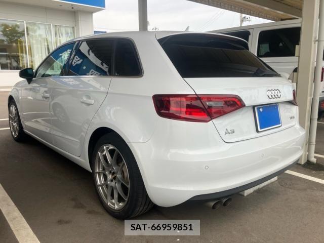 Audi A3 2015-06 7960547-5