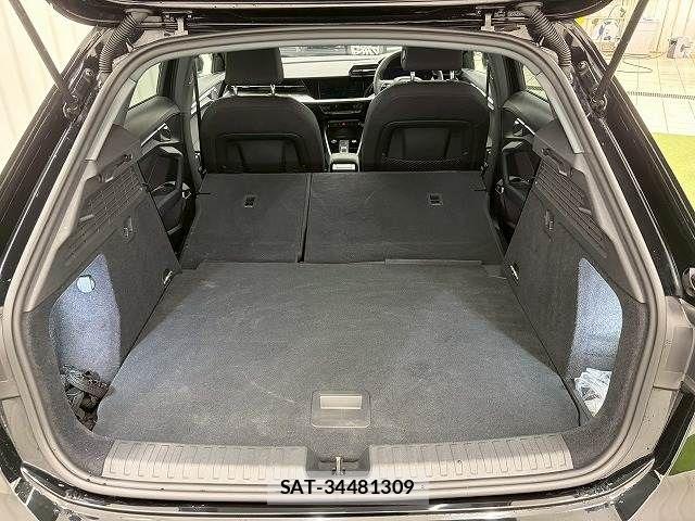 Audi A3 2021-06 7960539-10