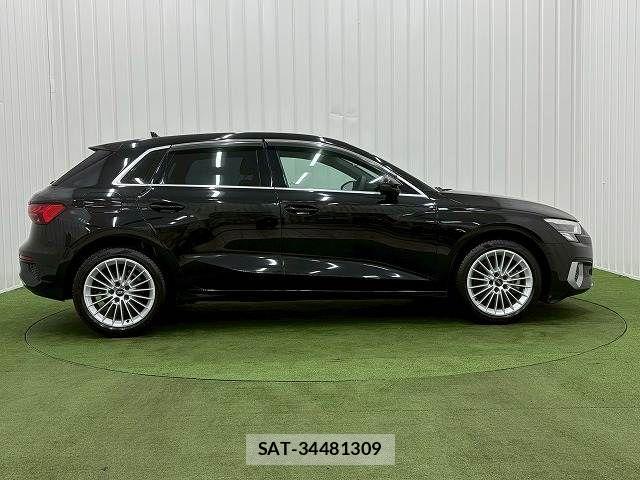 Audi A3 2021-06 7960539-14