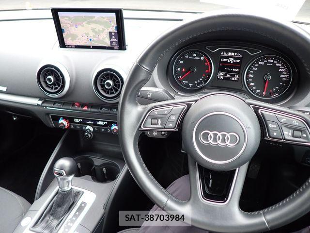 Audi A3 2018-01 7960535-17