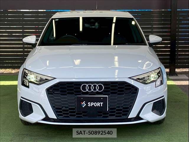 Audi A3 2022-02 7960538-12