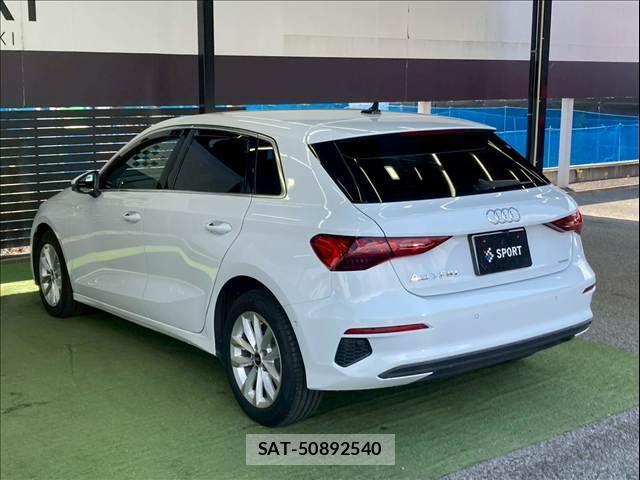 Audi A3 2022-02 7960538-16
