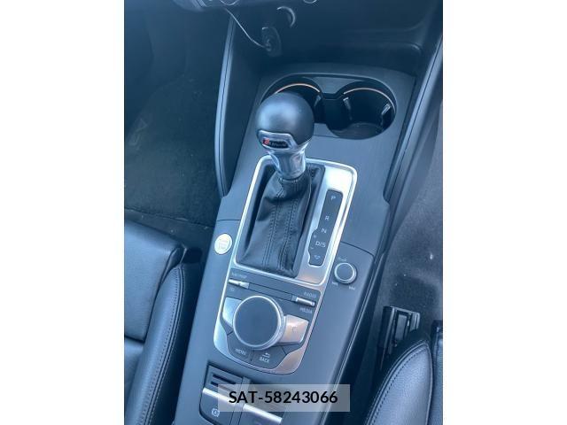 Audi A3 2018-07 8034453-18