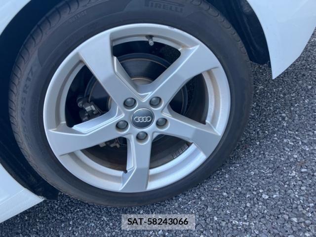 Audi A3 2018-07 8034453-7