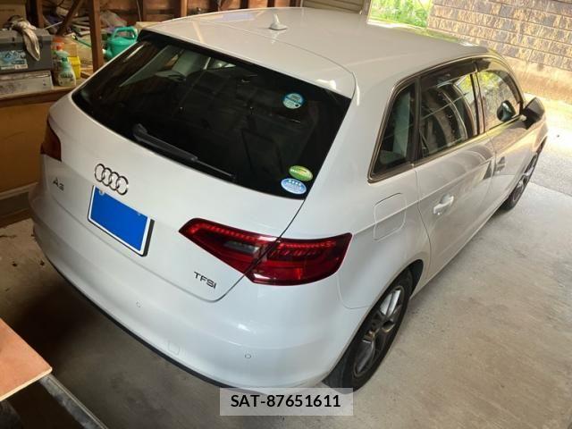 Audi A3 2015-02 8034452-4
