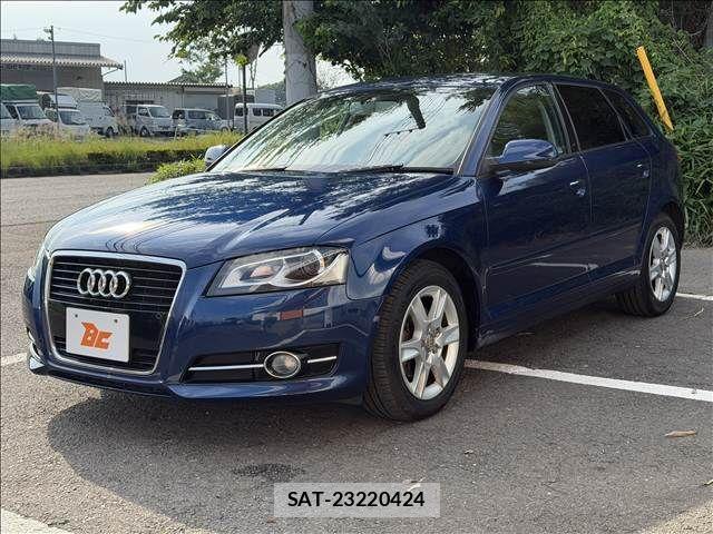 Audi A3 2011-10 8072877-21