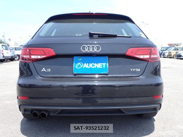 Audi A3 2017-08 8072868-9