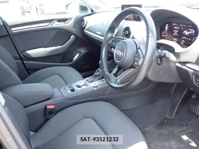 Audi A3 2017-08 8072868-1