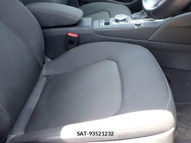 Audi A3 2017-08 8072868-23