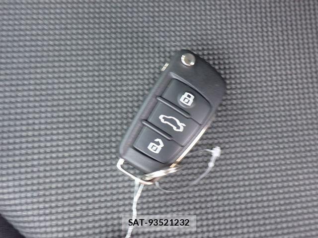 Audi A3 2017-08 8072868-28