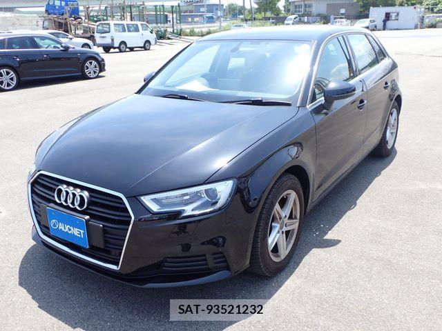 Audi A3 2017-08 8072868-6