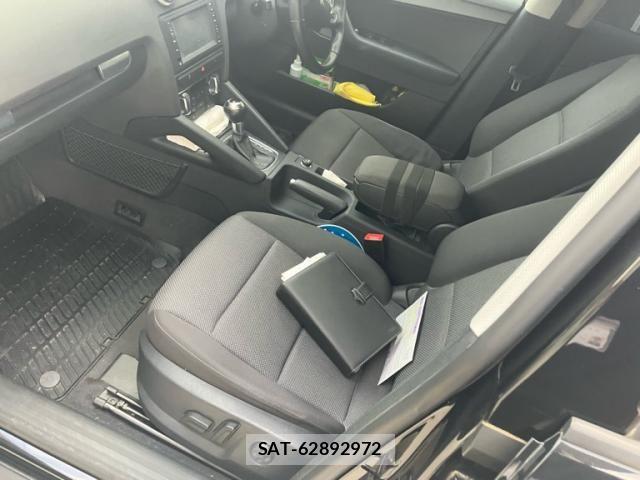 Audi A3 2012-06 8072879-13