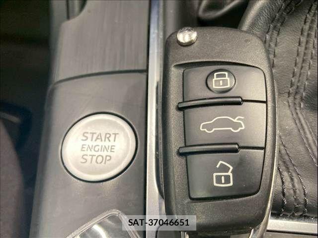 Audi A3 2020-08 8072874-9