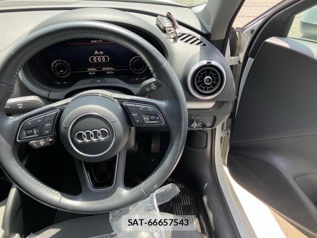 Audi A3 2017-08 8072875-12