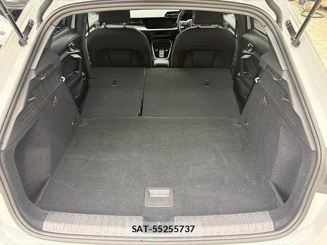 Audi A3 2021-11 8072871-10