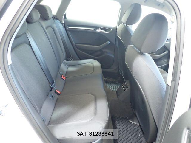 Audi A3 2019-06 8072870-22