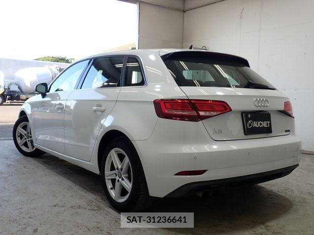 Audi A3 2019-06 8072870-2