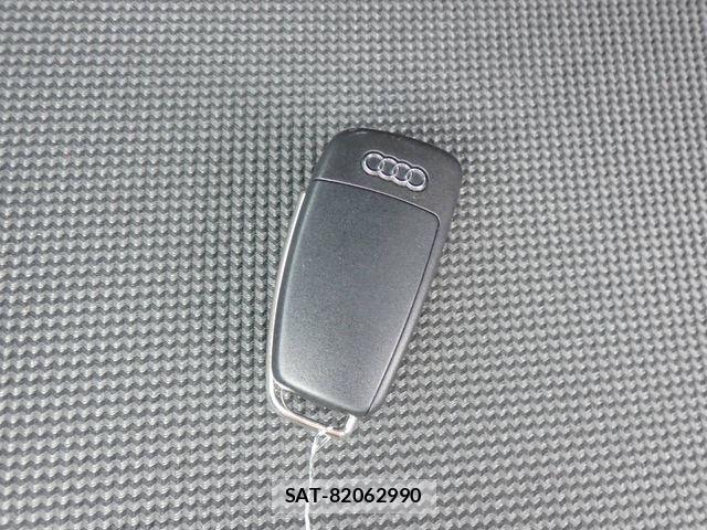 Audi A3 2017-07 8072867-25