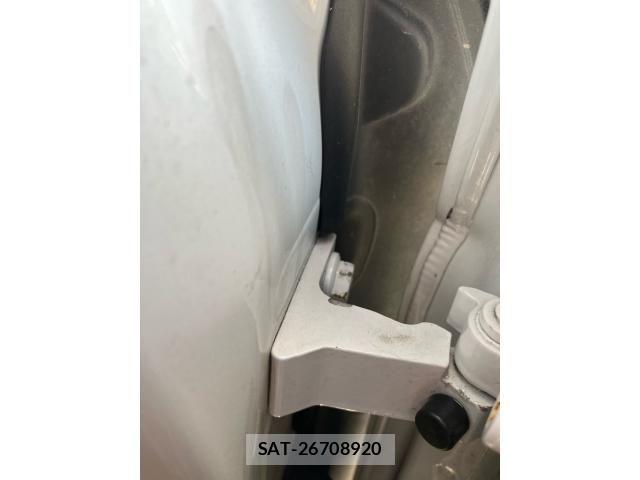Audi A3 2019-07 8098038-10
