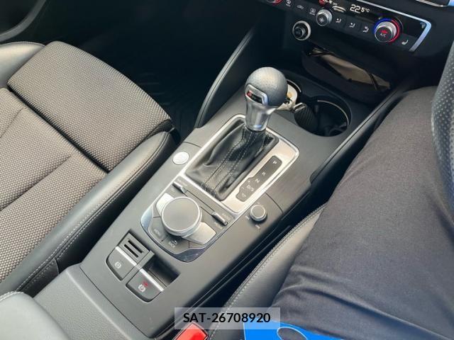Audi A3 2019-07 8098038-22