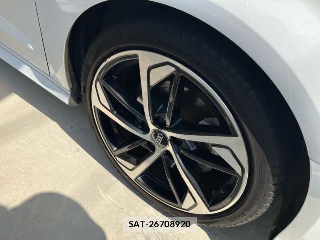 Audi A3 2019-07 8098038-6