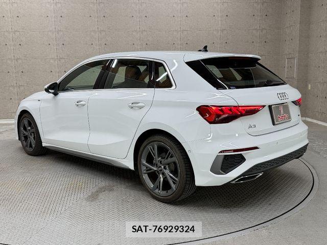 Audi A3 2022-12 8098037-10