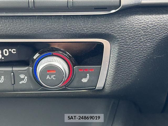Audi A3 2017-12 8128966-10