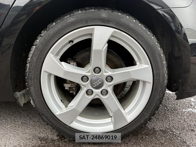 Audi A3 2017-12 8128966-12