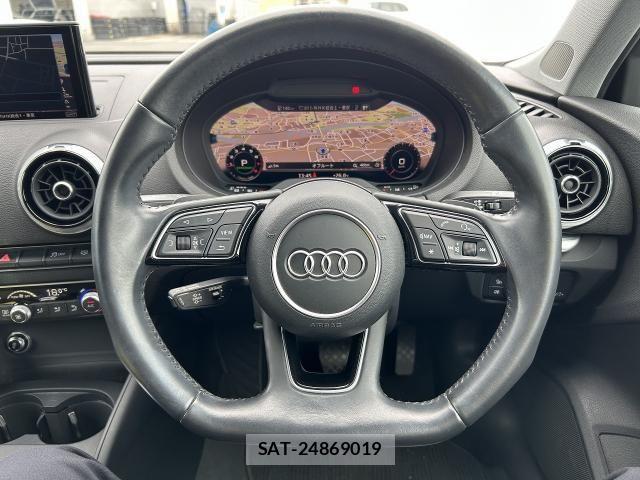 Audi A3 2017-12 8128966-25