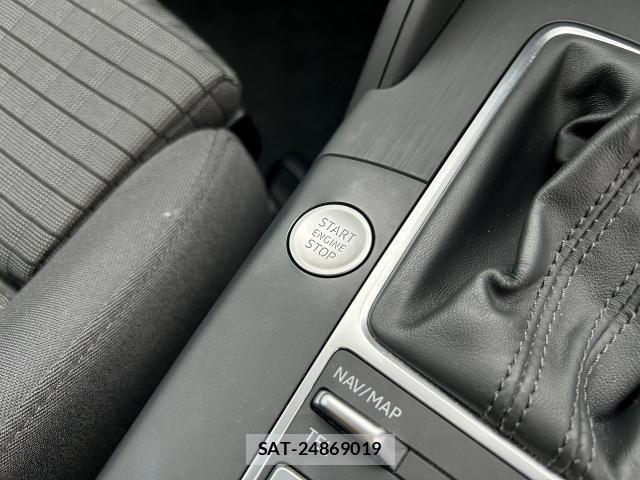 Audi A3 2017-12 8128966-27