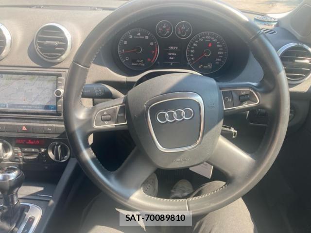 Audi A3 2013-05 8128971-17