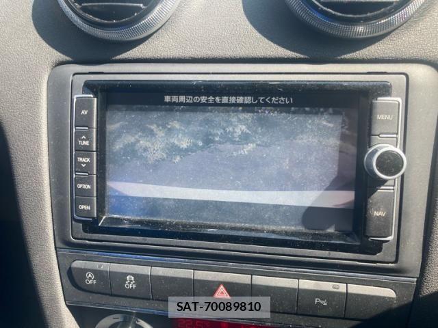 Audi A3 2013-05 8128971-23