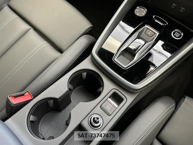 Audi A3 2025-03 8128956-12