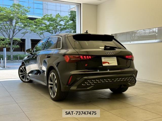 Audi A3 2025-03 8128956-2
