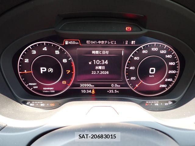 Audi A3 2019-10 8145482-9