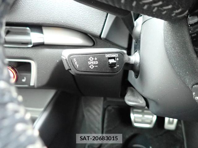 Audi A3 2019-10 8145482-19