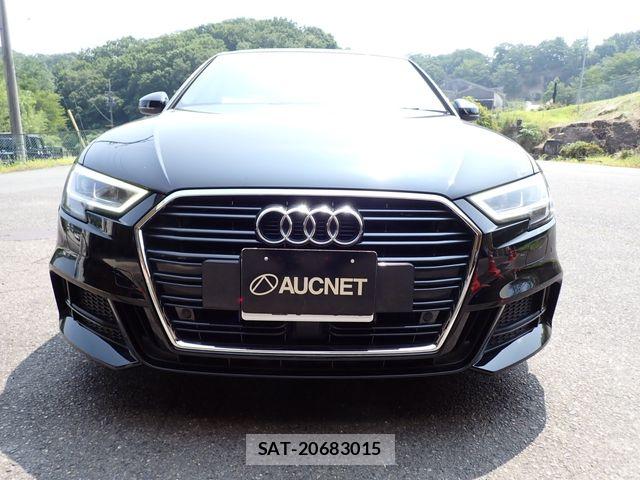 Audi A3 2019-10 8145482-4
