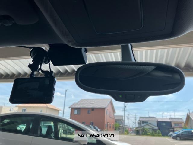 Audi A3 2014-03 8145485-11