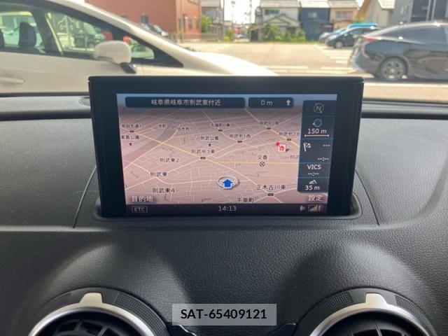 Audi A3 2014-03 8145485-15