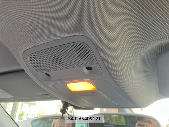 Audi A3 2014-03 8145485-17