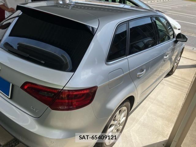 Audi A3 2014-03 8145485-3