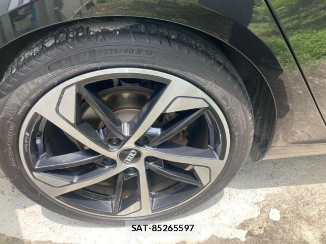 Audi A3 2019-12 8145483-5