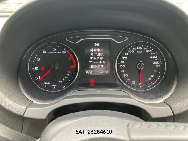 Audi A3 2017-03 8145484-21